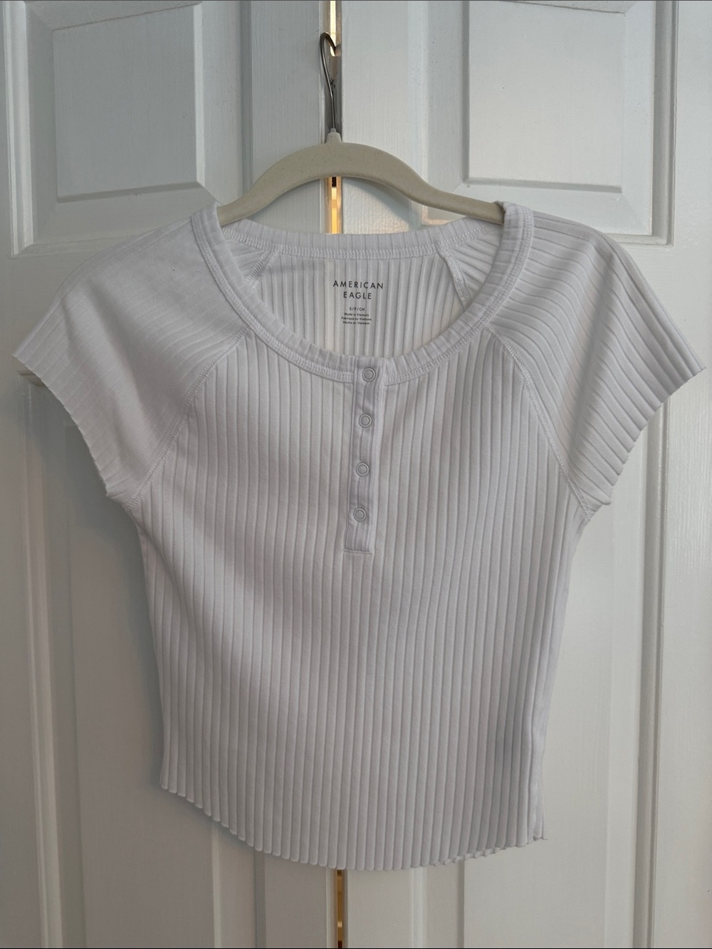 American Eagle Outfitters White Ribbed Henley Tee